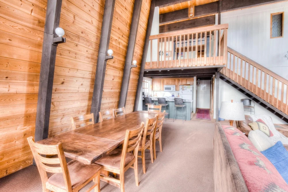 Dollar Point Lookout 3 Bedroom Cabin by Redawning