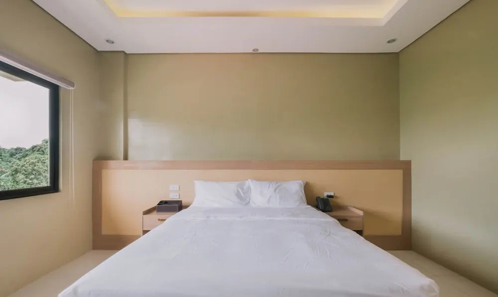Tropicasa Coron Resort And Hotel