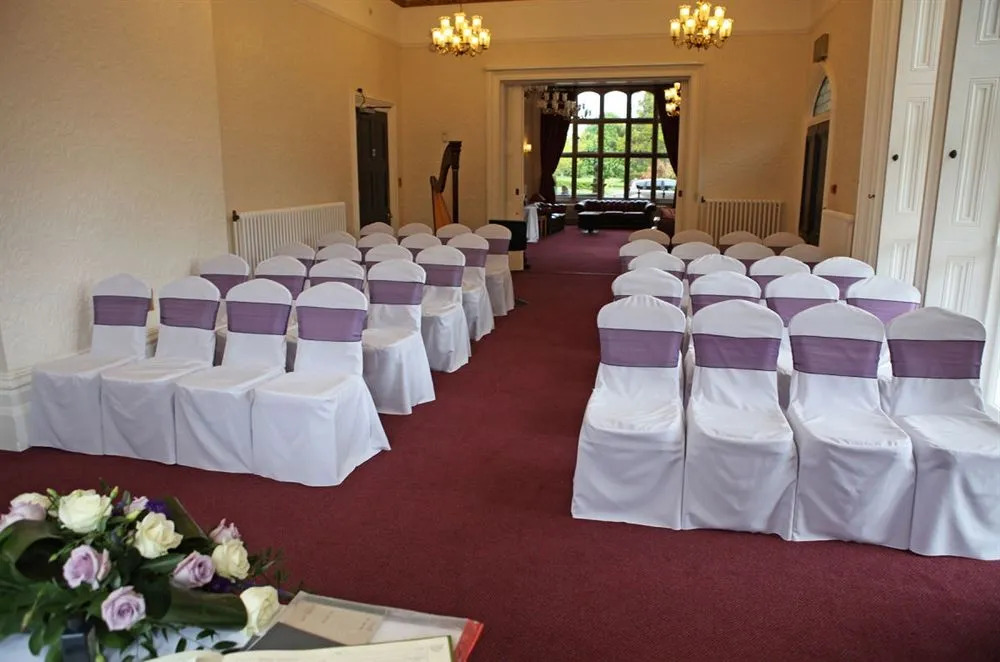 Oakwood House Hotel
