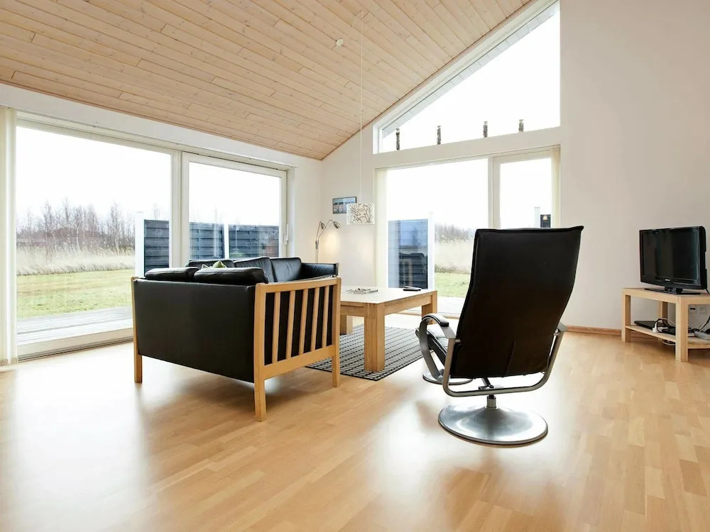 Alluring Holiday Home in Rødby With Whirlpool