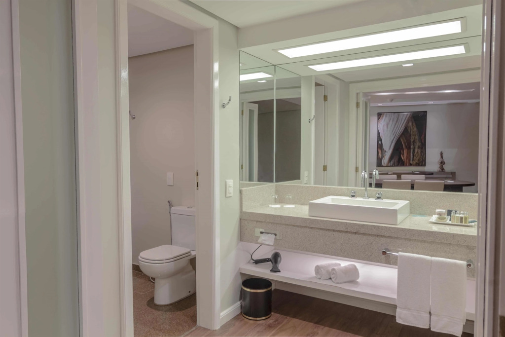 Hotel Deville Prime Porto Alegre