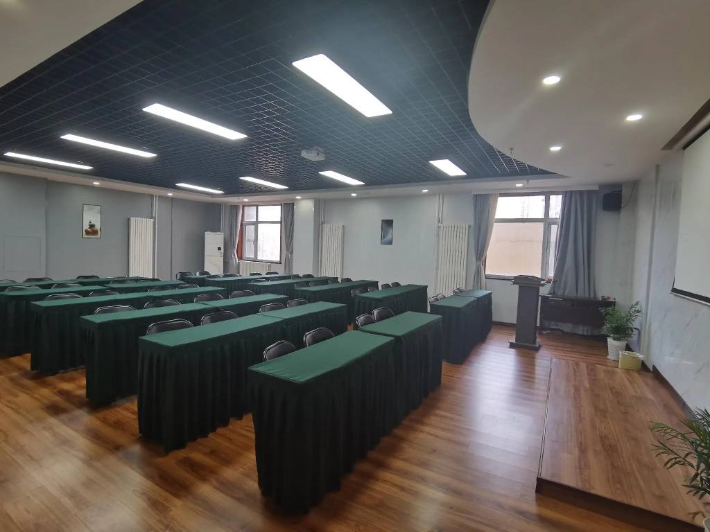 Starway Hotel Baoding Dongfeng Middle Road