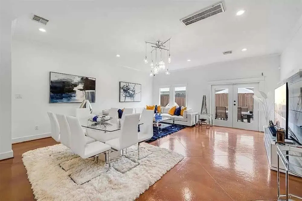 3BR Home With Power, Wifi & Hot Tub
