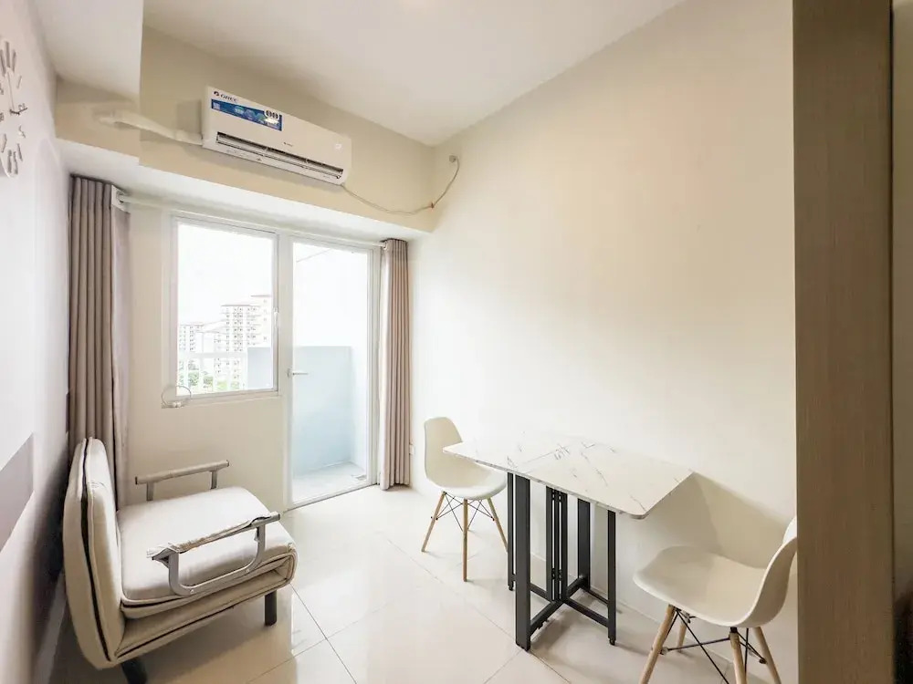GemstoneBR in SMDC Field Residences