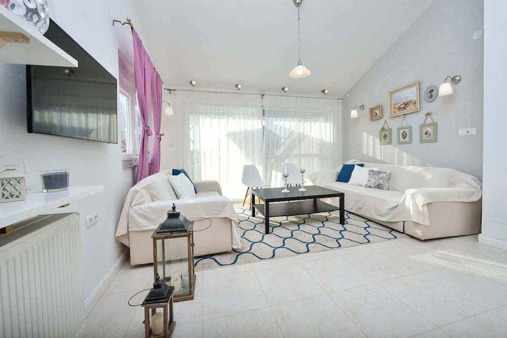 Apartments Levante