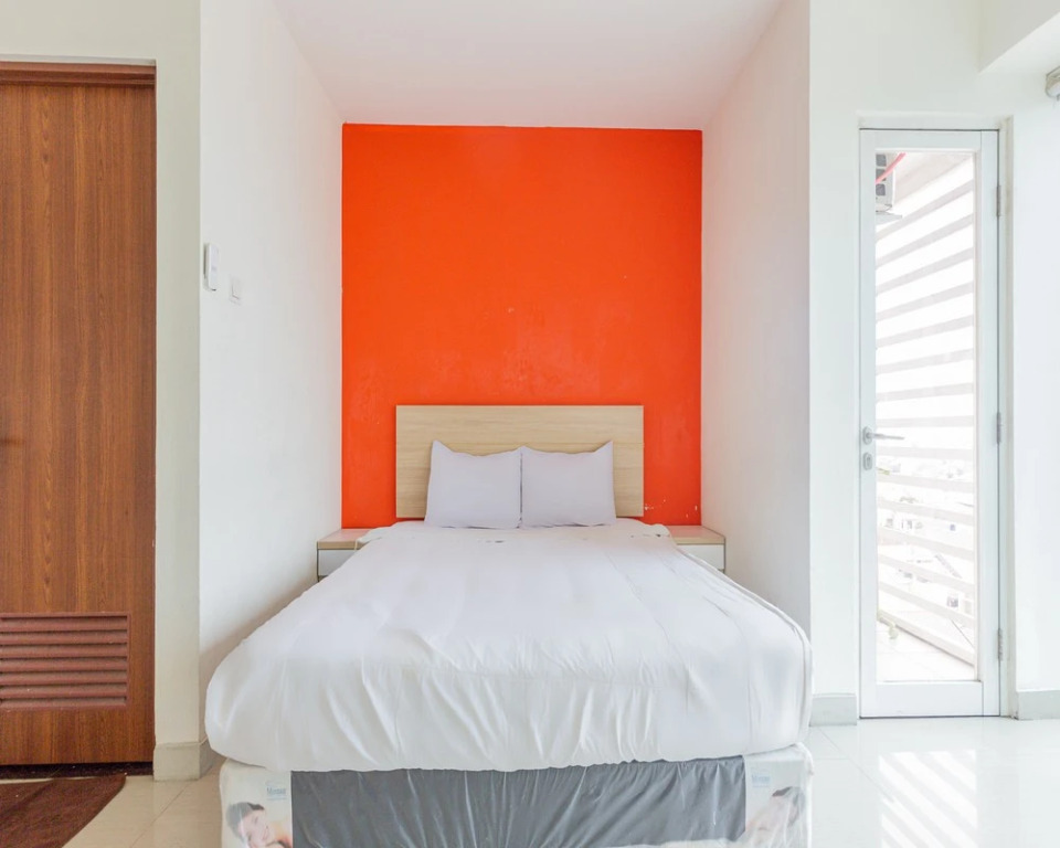 RedLiving Apartemen Grand Kamala Lagoon - Rooms 911 Tower Barclay South with Netflix