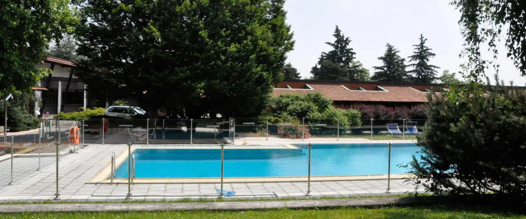 Golf Hotel