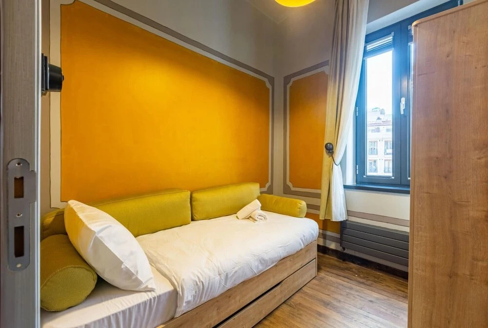 Historical Flat With Turkish Hammam