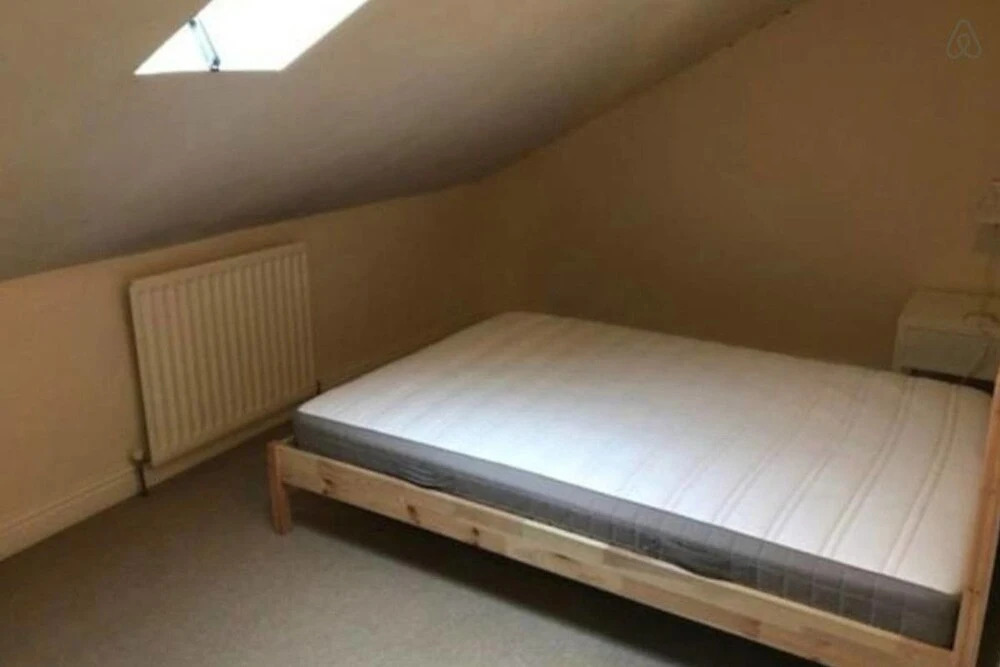 Spacious 5 bed family home in Birmingham