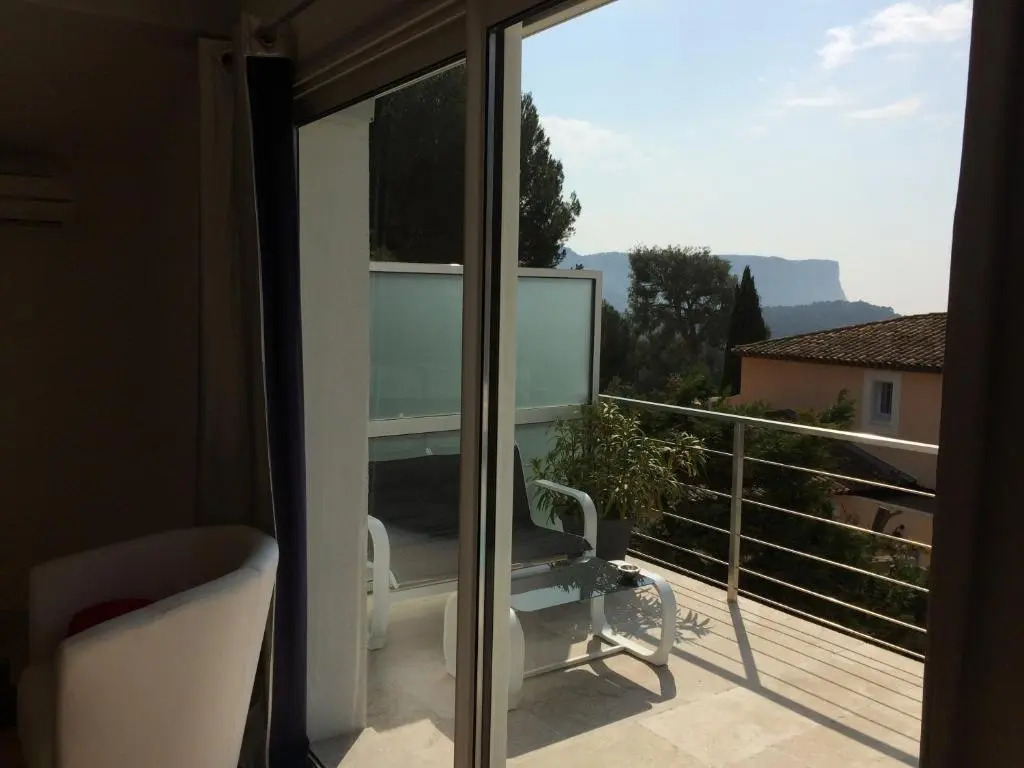 Le Petit Cassis Vue Mer Appartement 70m2 Piscine