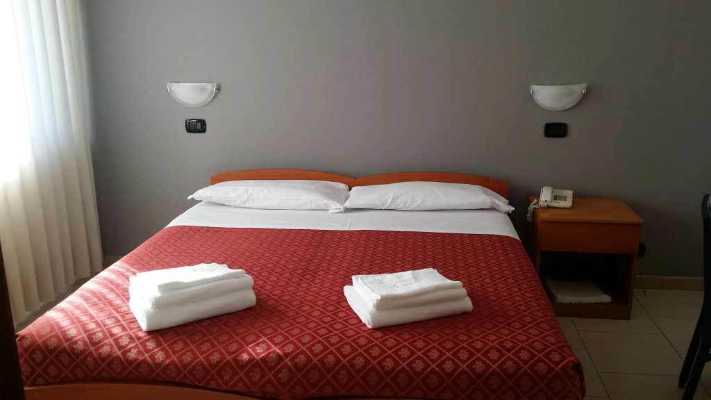 Flying Hotel