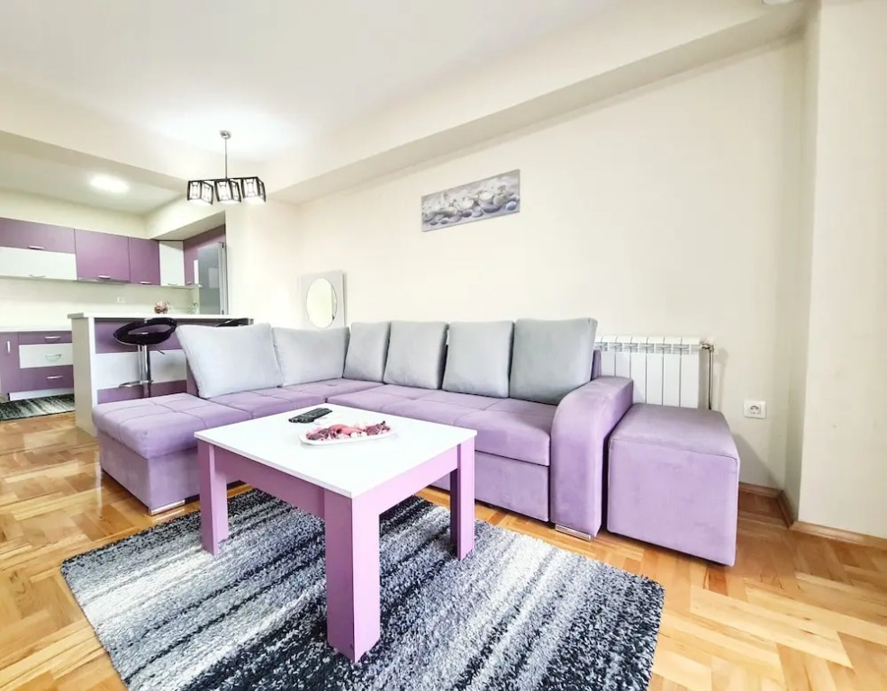 Urban Hostel & Apartments
