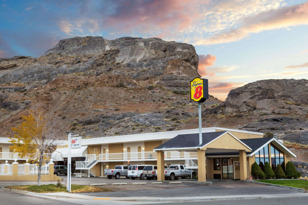 Super 8 Wendover