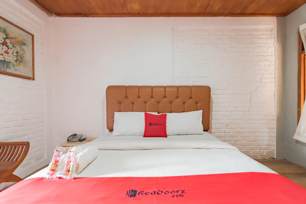 RedDoorz near Kampung Gajah 2