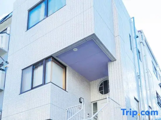 146 square meters 4-18ppl / Private Urban Vacation Home/