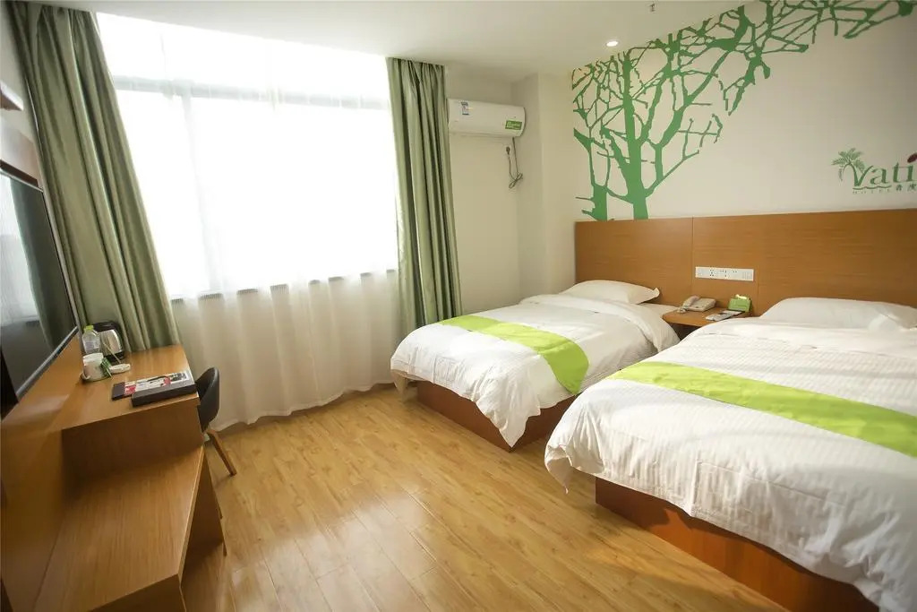 Vatica Shantou East Changping Road Guoxin Garden Hotel