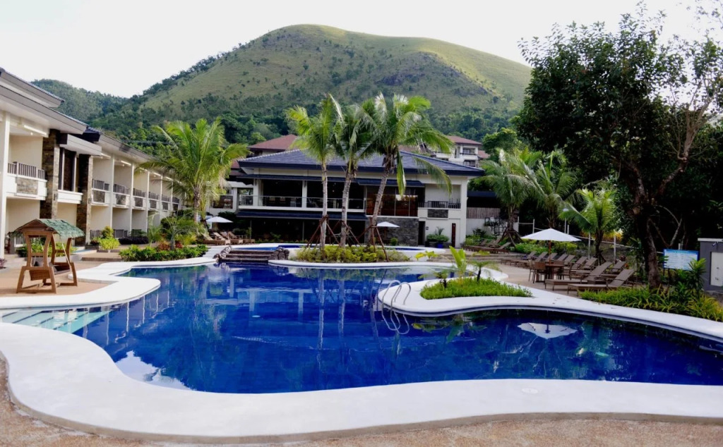 Lagoon Coron