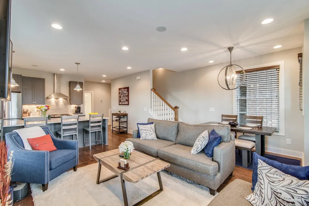 12th Ave S Home - 4 Br Home