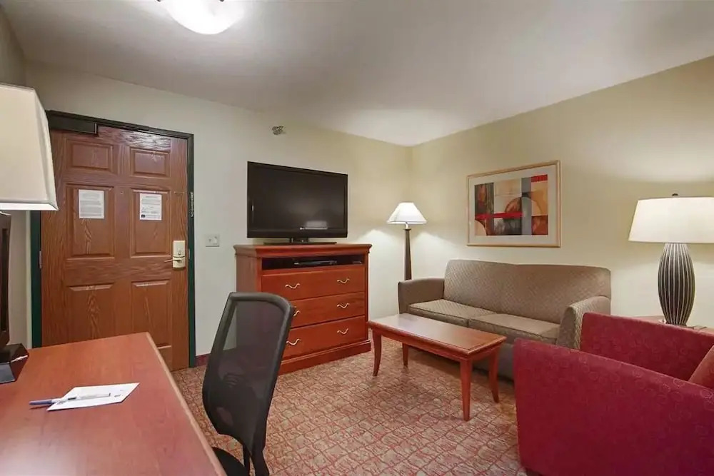 Quality Inn & Suites North
