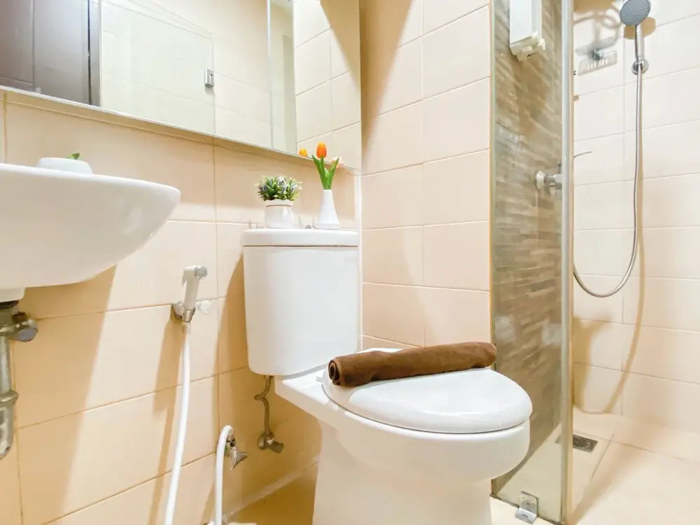 Comfort Studio At Sky Terrace Apartment