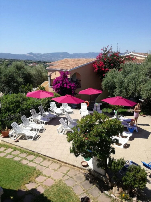 The Fantastic Residenza Badus two Bedroom Sleeps six and Child Num0821
