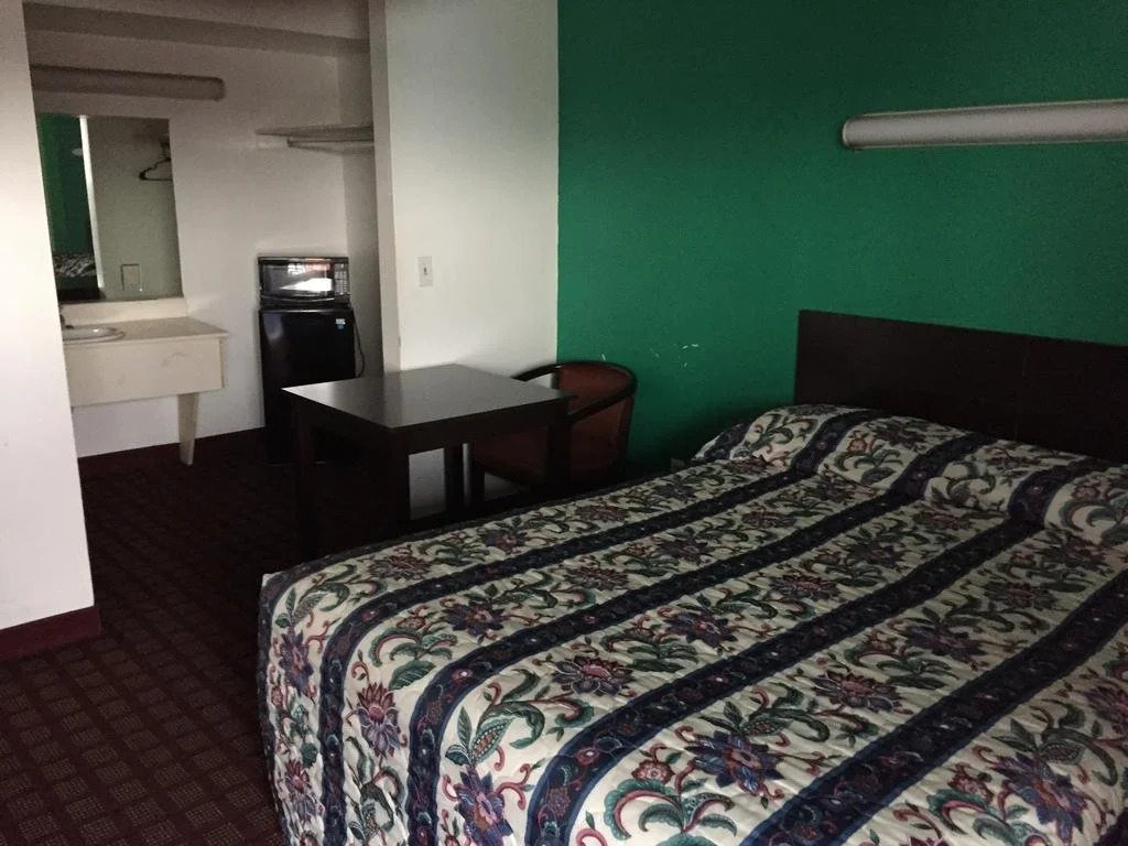 Budget Inn - Elizabeth, NJ