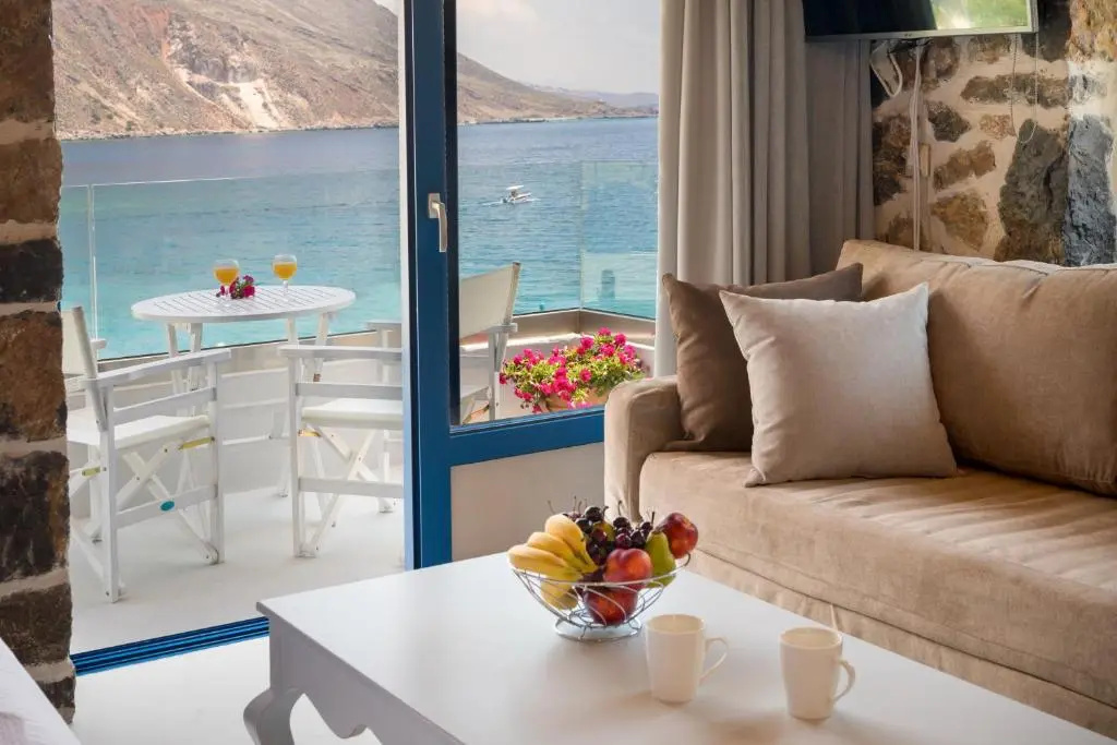 Molos Apartments