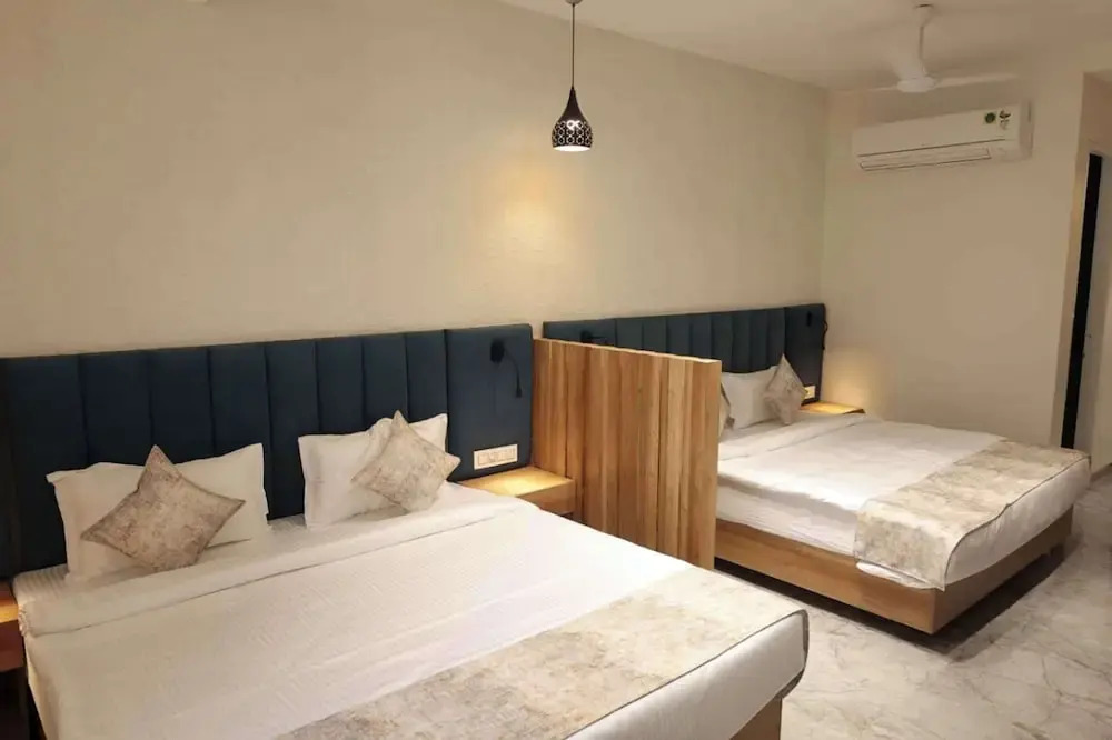 Varay Eco Hotel