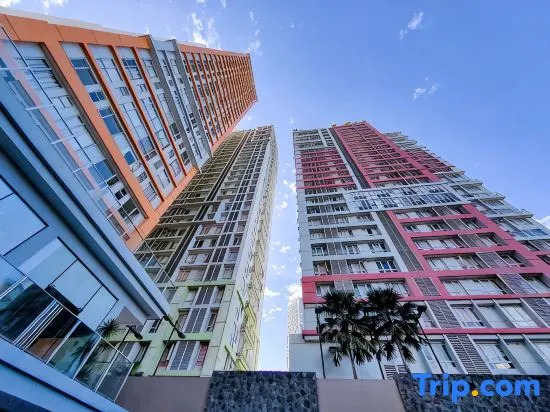Citispace 1BR Suite at Sunshine100 Near BGC #SS03
