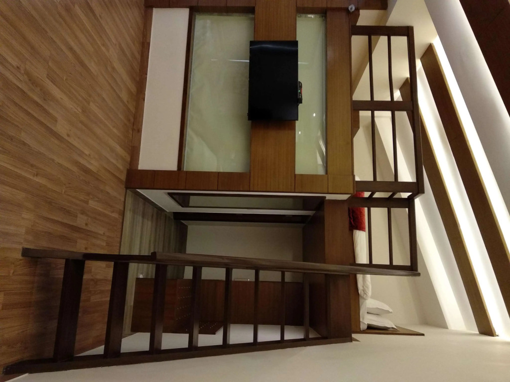 RS Sarovar Portico