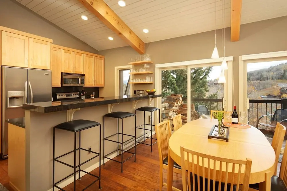 Woodbridge Condos by iTrip Aspen Snowmass