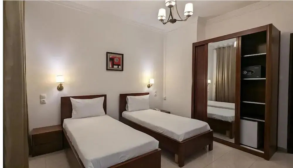 Audin Hotel