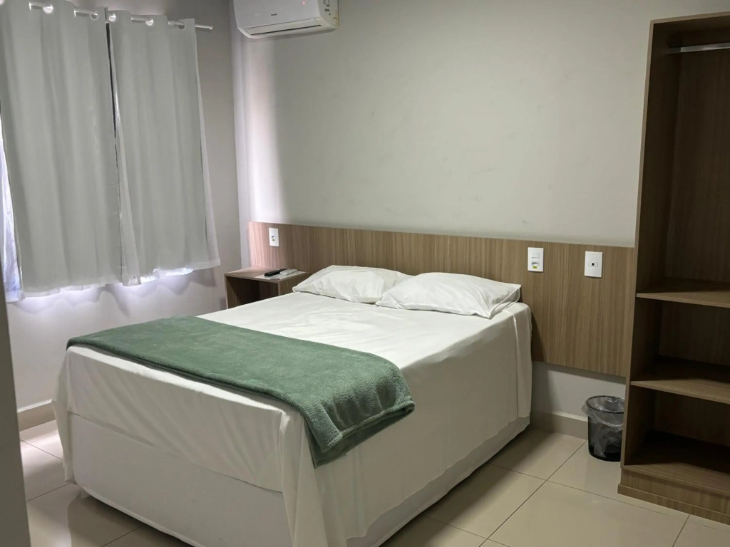Mahle Hotel - BR 116, km 48