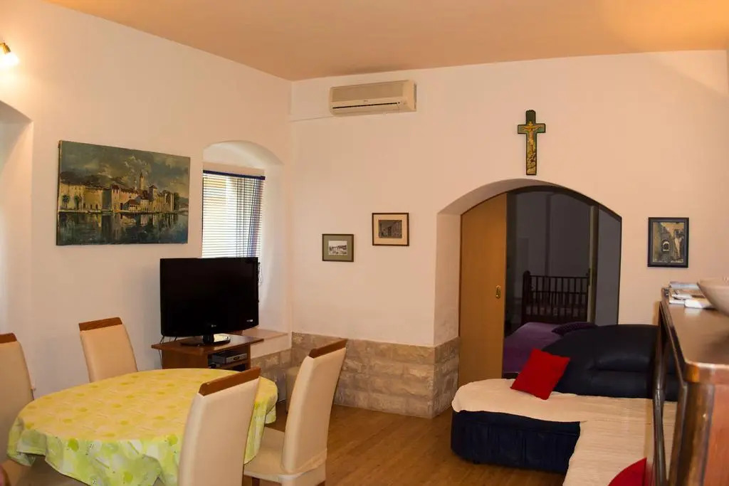 Apartment Pere