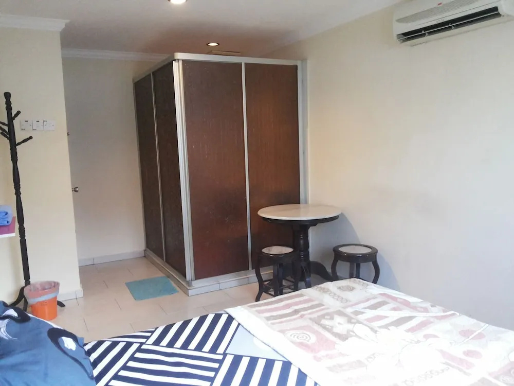 YY Residences