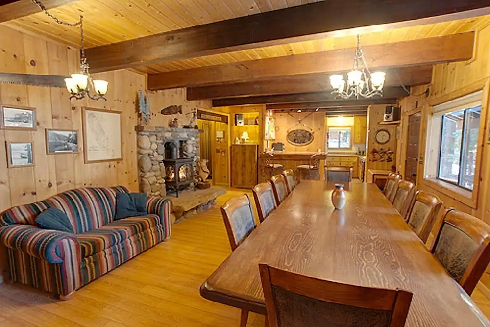 Wheelehan House - Close to Tahoe City & Tahoe Park HOA Beach Access!