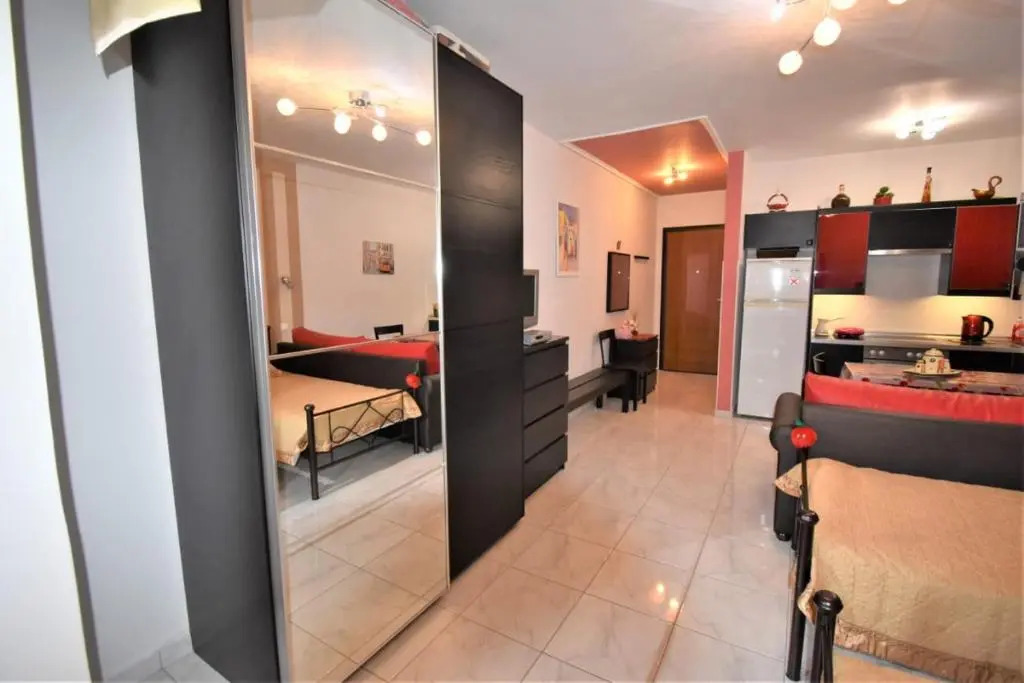 Lovely Studio Apartment in Loutraki, Greece