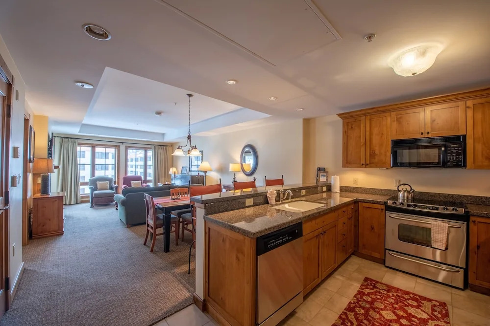 Updated 1 Bedroom In Mountaineer Square Condo - No Cleaning Fee! by RedAwning