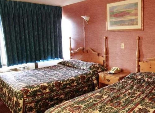 Yankee Clipper Motor Inn
