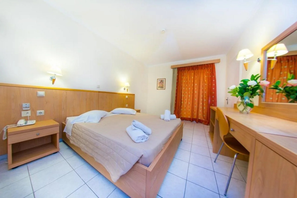 Poseidon Beach Hotel
