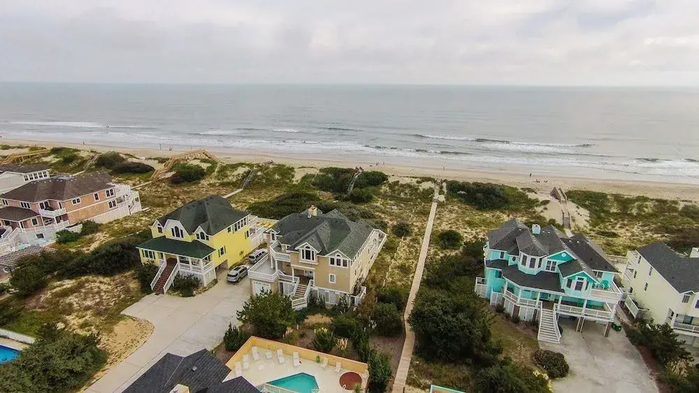 Chunk O'Dune - 8 Br Home