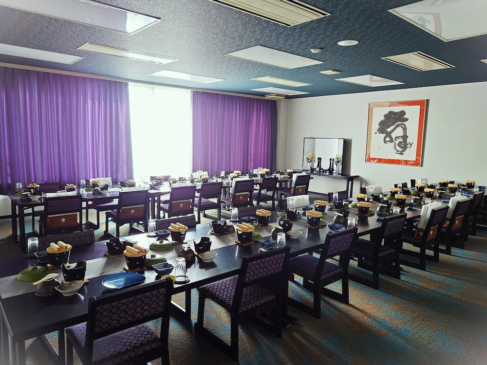 Niitsuru Onsen Nda