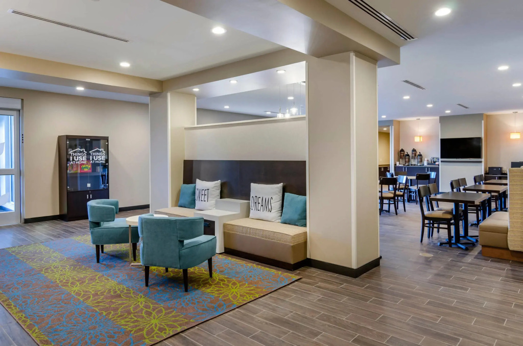 MainStay Suites Great Falls Airport
