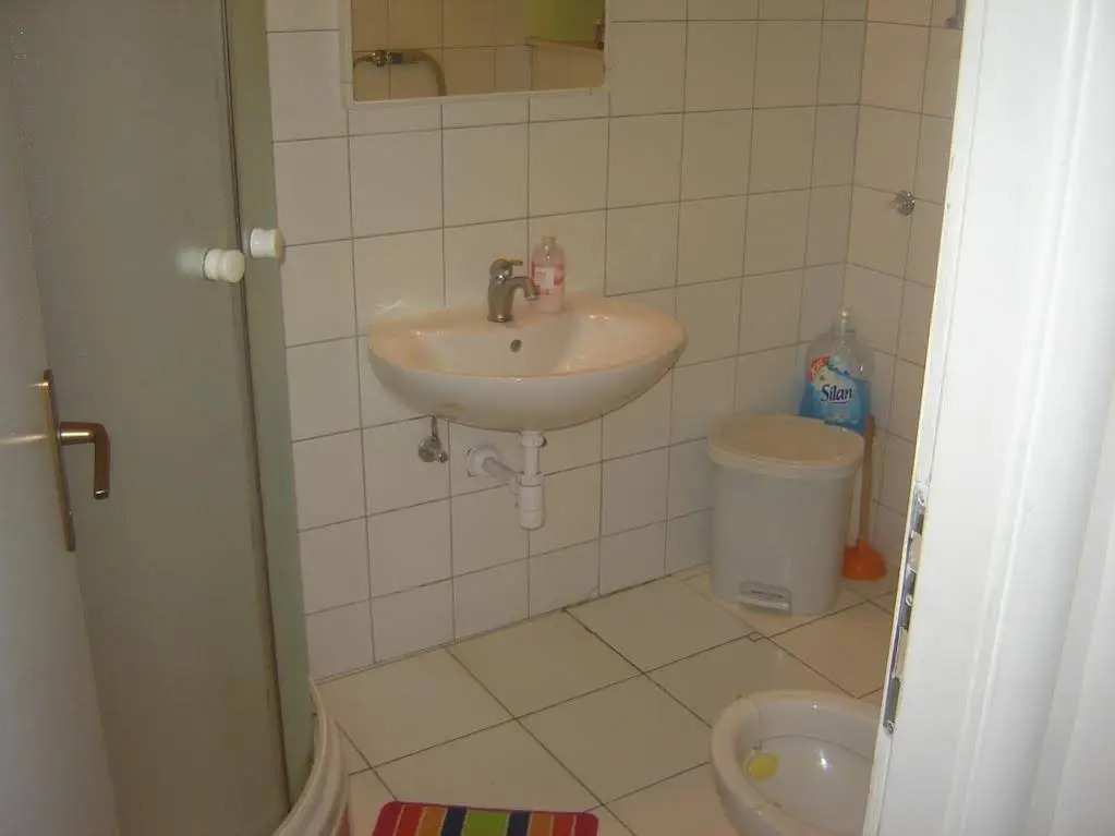 Private Accommodation Raspudic