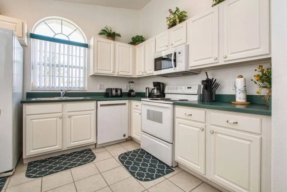 Indian Ridge - 4 Bedroom Pool Home- 2408IR 4 Home by RedAwning