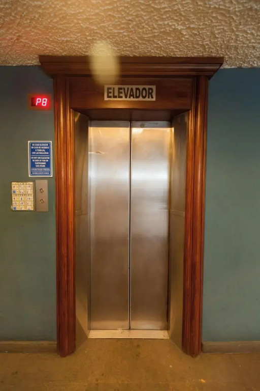 Hotel Santiago De Compostela - Guadalajara Centro Historico