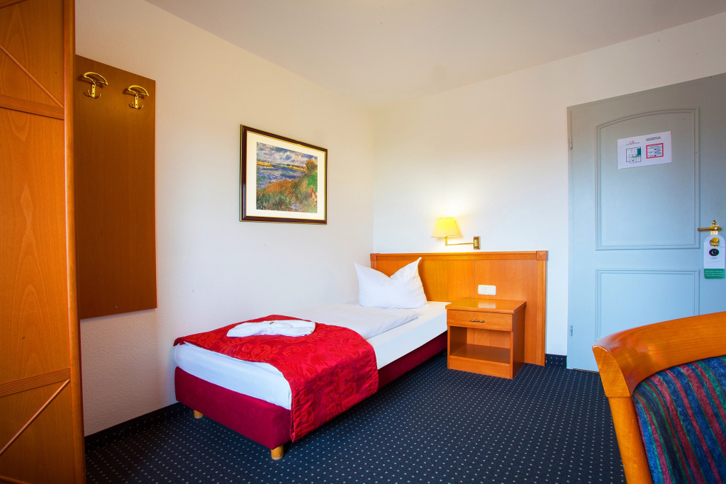 Hansadom Hotel Köln Central by Mayburgh