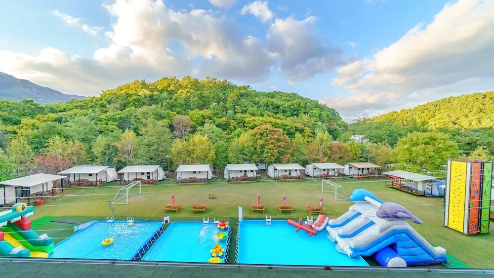 Gapyeong Saeyeon Caravan Camping