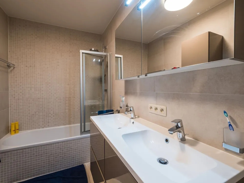 Moorea City Center Apartment