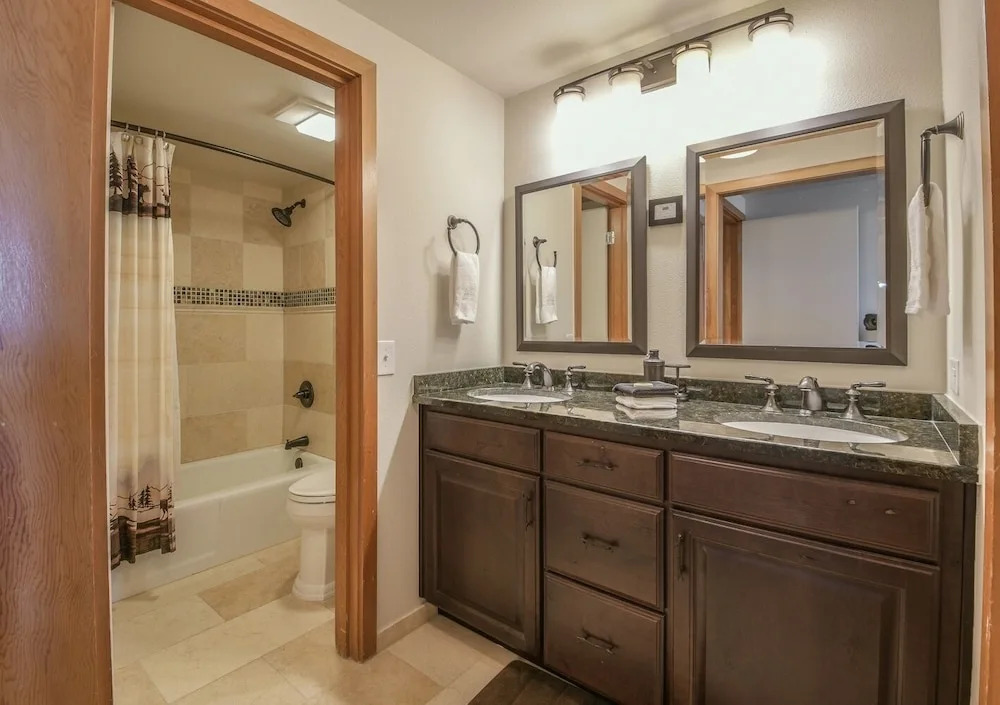 Spacious Mountain Condo In Beautiful Keystone 3 Bedroom Condo by RedAwning